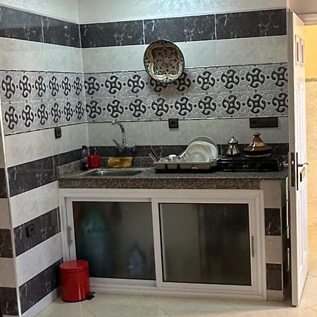 Joli Studio Au Centre D'Agadir Luaran gambar