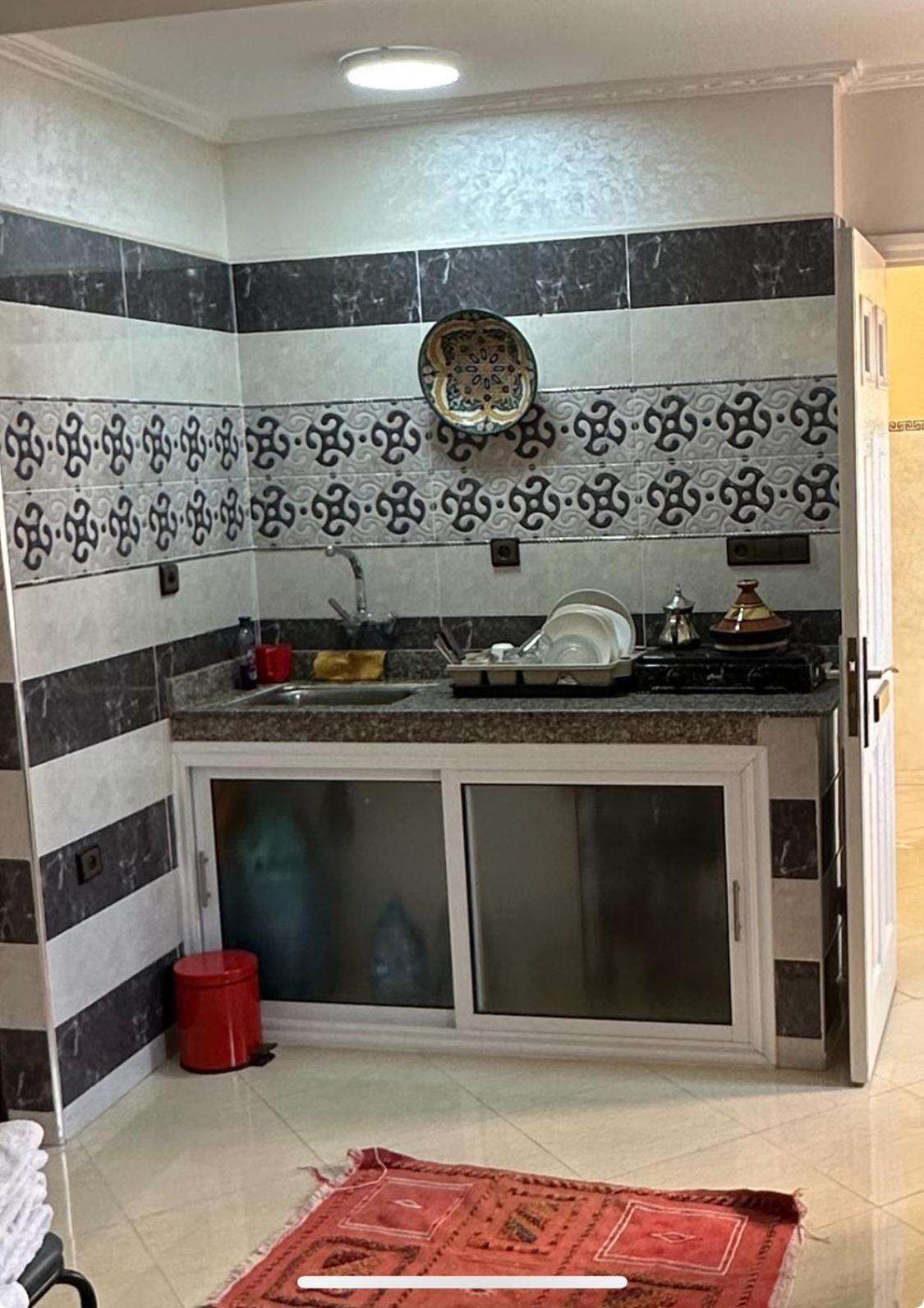 Joli Studio Au Centre D'Agadir Luaran gambar
